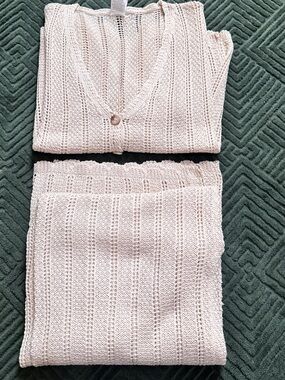Soft Knit Women's  swim cover up knit Set - Cream V-Neck Top & Skirt
